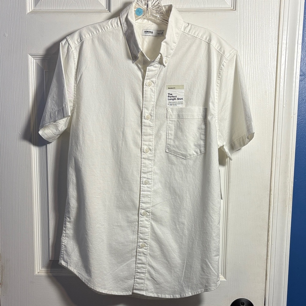Sonoma Men’s White Casual Perfect Length Button Down Short Sleeve Shirt Small